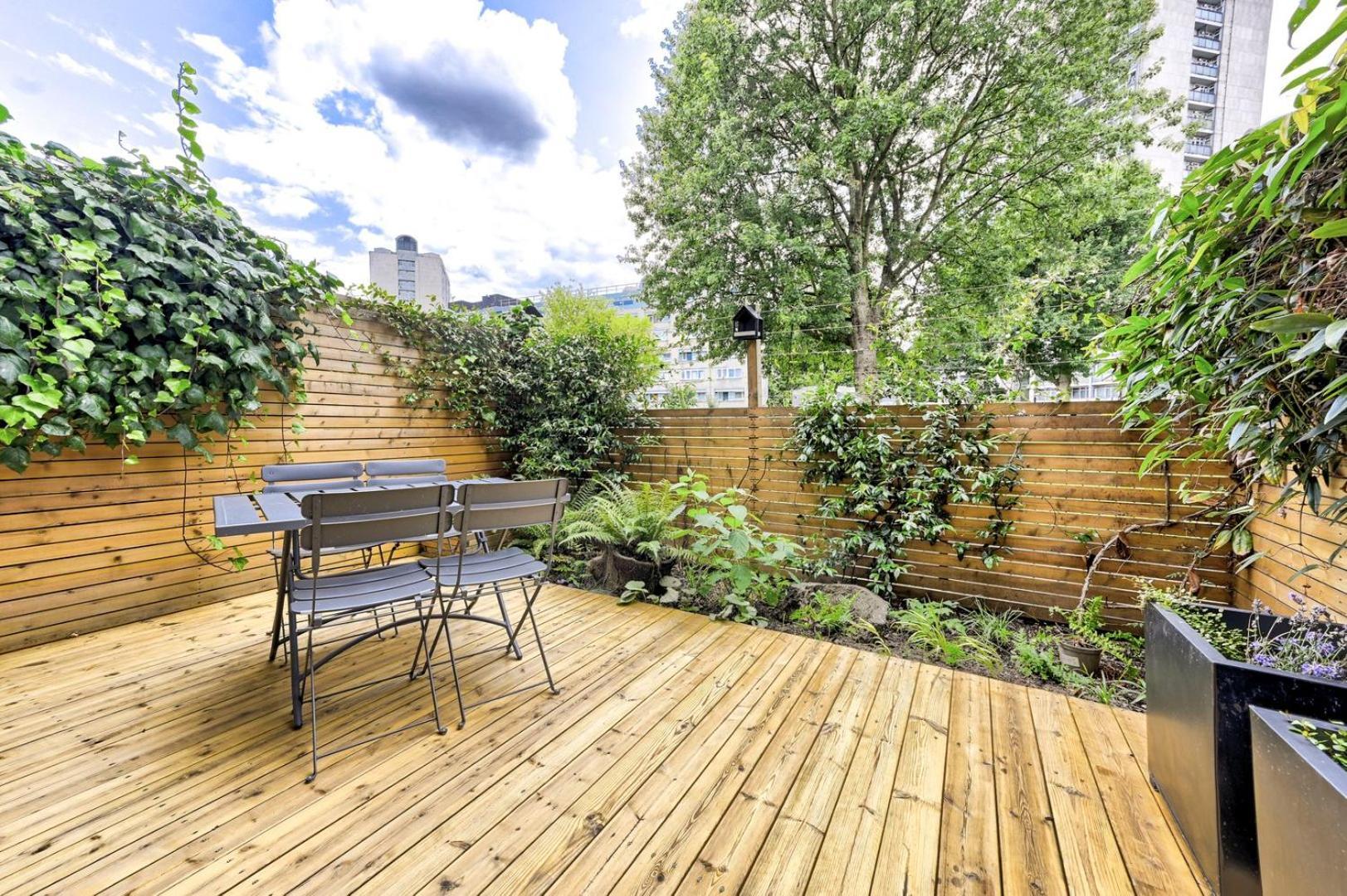 Guestready - Bold Modernity Near Kennington Park Apartment London Ngoại thất bức ảnh